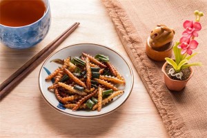 女人做梦梦到好多蛆虫怎么回事周公解梦