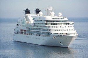 梦见海上行船是什么意思？