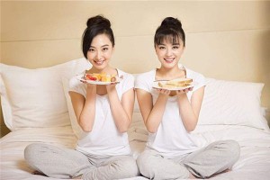梦见姐妹相聚在一起什么预兆呢周公解梦