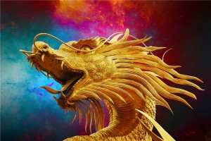 女人梦见金龙飞到自己面前什么意思啊周公解梦