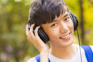 女人梦见男性同学意味着什么