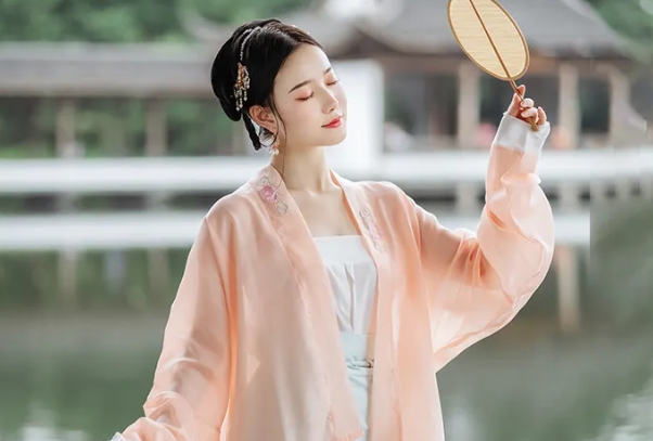 啥面相的女人是女强人