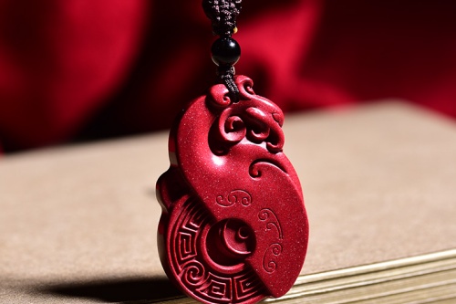 缺火的人佩戴什么饰品最好 缺火的人佩戴什么饰品最好